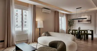 Wohnung 3 Schlafzimmer in Madrid, Spanien