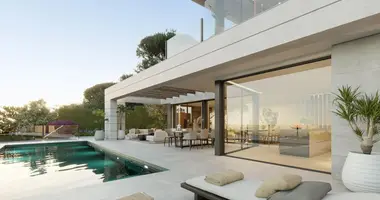 Villa 4 bedrooms in Malaga, Spain