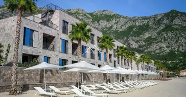 Wohnung 2 zimmer in Risan, Montenegro