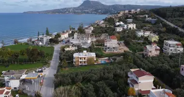 Участок земли в Каливе, Греция