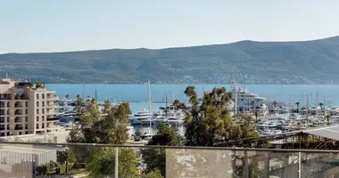 Ático Ático 2 habitaciones en Tivat, Montenegro