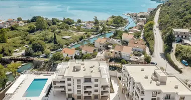 2 bedroom apartment in Igalo, Montenegro