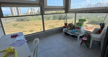 Apartamento 4 habitaciones en Netanya, Israel
