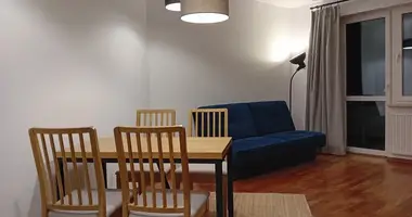 Wohnung 3 zimmer in Warschau, Polen