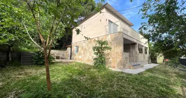 Квартира 4 спальни в Шушань, Черногория