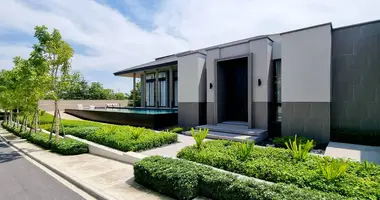 4 bedroom house in Huai Yai, Thailand