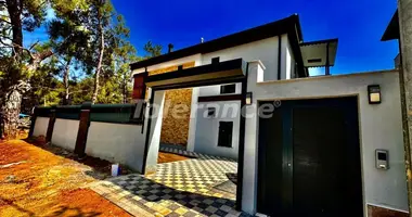 Villa 7 zimmer in Dosemealti, Türkei