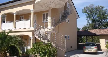 Отель 160 м² в Малинска, Хорватия