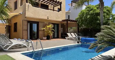 Villa en Urbanizacion El Guincho, Španjolska