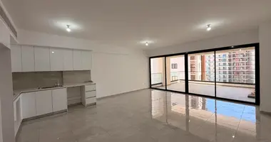 Mieszkanie 3 pokoi w Larnaka, Cypr