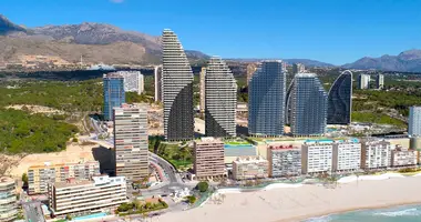 2 bedroom apartment in Benidorm, Spain