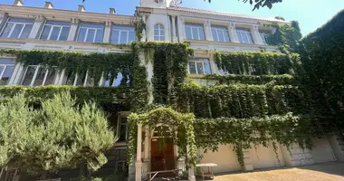 Commercial property 900 m² in Odesa, Ukraine
