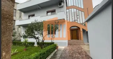 Casa 7 habitaciones en Bashkia Durres, Albania