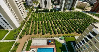 1 bedroom apartment in Mezitli, Turkey