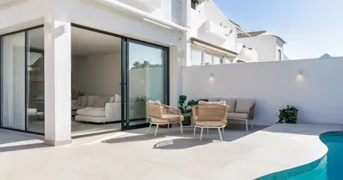 Adosado Adosado 5 habitaciones en San Pedro Alcantara, Španjolska