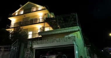 Gewerbefläche 339 m² in Dobrota, Montenegro