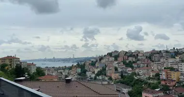 Mieszkanie 3 pokoi w Uskudar, Turcja