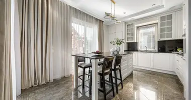 Dom w Giełaże, Litwa