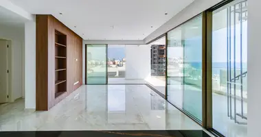 Penthouse 3 chambres dans Koinoteta Agiou Tychona, Chypre