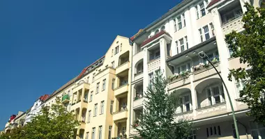 Квартира 4 комнаты в Берлин