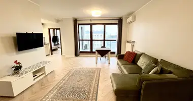 Mieszkanie 2 pokoi w Warszawa, Polska