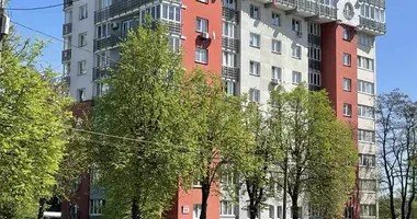 Wohnung 3 zimmer in Minsk, Belarus