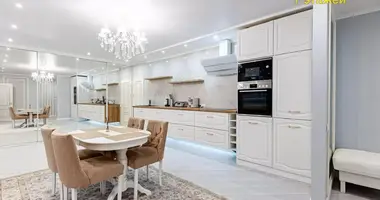 Wohnung 3 zimmer in Minsk, Belarus
