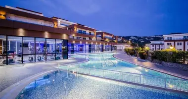 Apartamento 4 habitaciones en Kargicak, Turquía