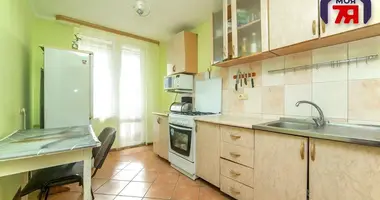 Apartamento 3 habitaciones en Maladetchna, Belarús