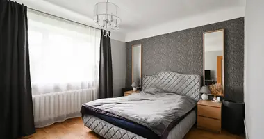 Haus 5 zimmer in Riga, Lettland