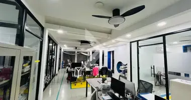 Коммерческое помещение в Sangkat Boeng Keng Kang Ti Muoy, Камбоджа