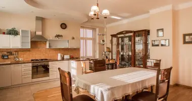 4 bedroom apartment in Riga, Latvia