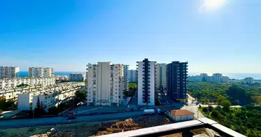 Apartamento 3 habitaciones en Mezitli, Turquía