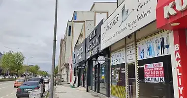 Tienda 147 m² en 3 Emel Sokak, Turquía