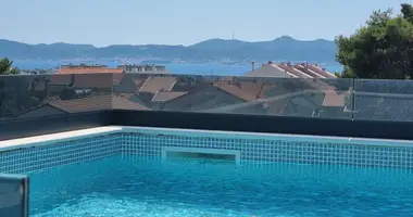 3 room apartment in Opcina Dezanovac, Croatia