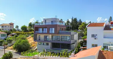 Appartement 4 chambres dans Demos Agiou Athanasiou, Chypre