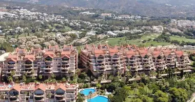 3 bedroom apartment in San Pedro Alcantara, Spain