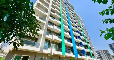 Квартира 2 комнаты в Мезитли, Турция