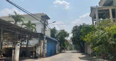 Parcela en Sangkat Phsar Daeum Thkov, Camboya