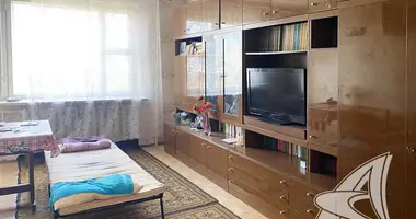 Apartamento 3 habitaciones en Muchaviecki sielski Saviet, Belarús