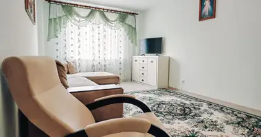 Apartamento 2 habitaciones en Fanipal, Belarús