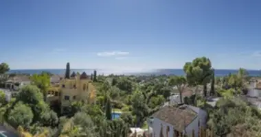 5 bedroom house in Ricmar, Spain