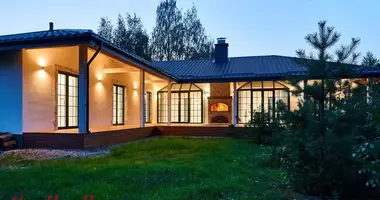 Cottage in Kalodziscanski sielski Saviet, Belarus