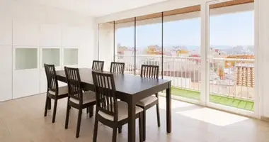 4 bedroom apartment in Spain