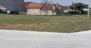 Участок земли в Подгорица, Черногория