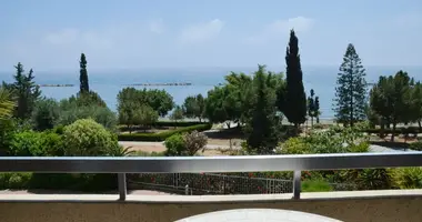 Apartamento 4 habitaciones en Agios Tychonas, Chipre