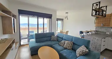 Apartamento 2 habitaciones en Tivat, Montenegro
