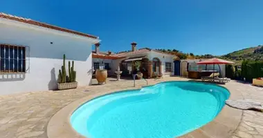 7 bedroom house in Spain