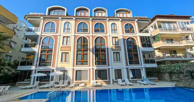 Mieszkanie 4 pokoi w Oba, Turcja