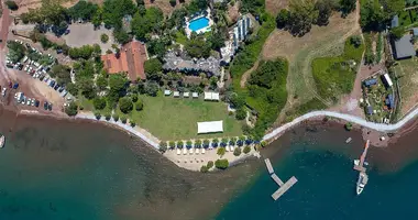 Propiedad comercial 11 000 m² en Marmaris, Turquía